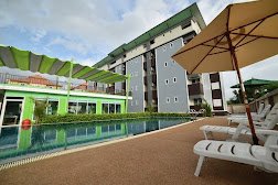 Gold-Airport-Suites4