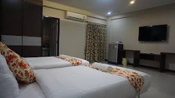 Gold-Airport-Suites8